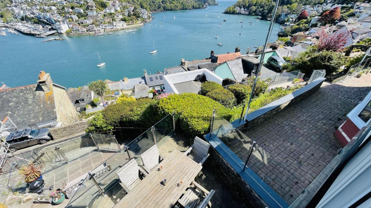 Out To Sea - Stunning Views, Elevated Position With Onsite Parking Villa Dartmouth Esterno foto